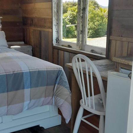 Taranaki Hotel Waihaha Bagian luar foto